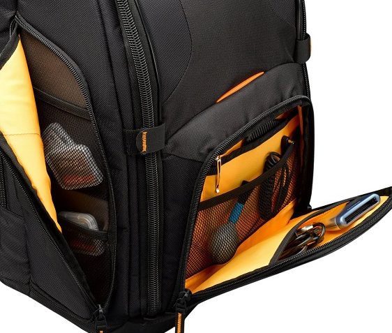 Case Logic SLRC-206 Bottom pocket